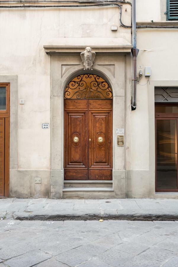 Ghibellina 22 * Firenze